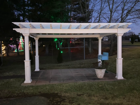 fiberglass privacy wall