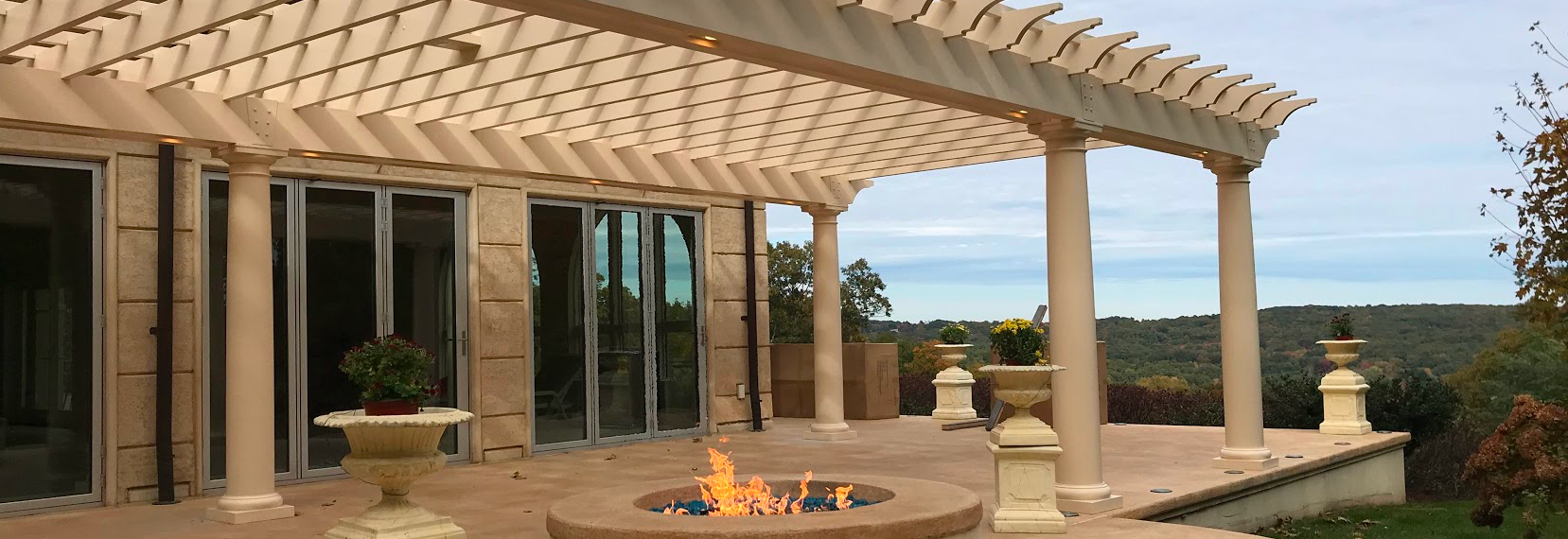 Freestanding fiberglass pergola