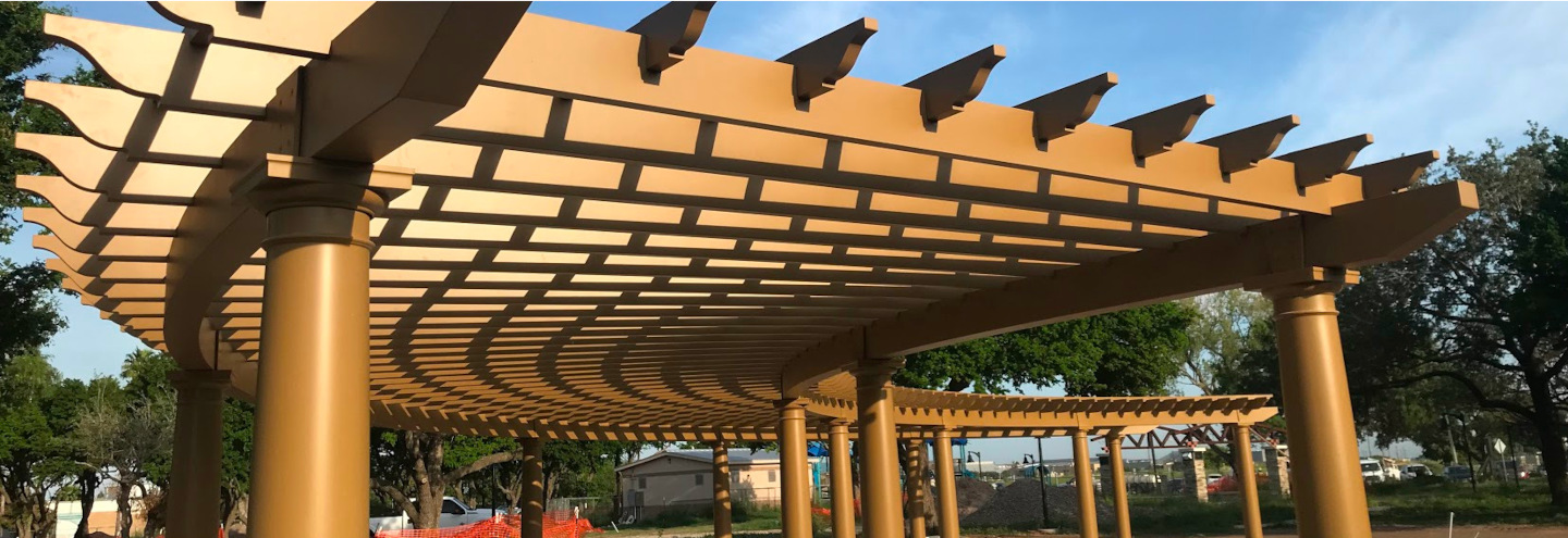 Curved pergola by Baldwin Pergolas