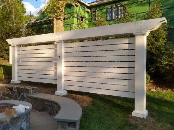 fiberglass privacy wall