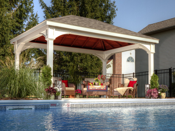 Vinyl pergola with 10 inch columns in ivory color