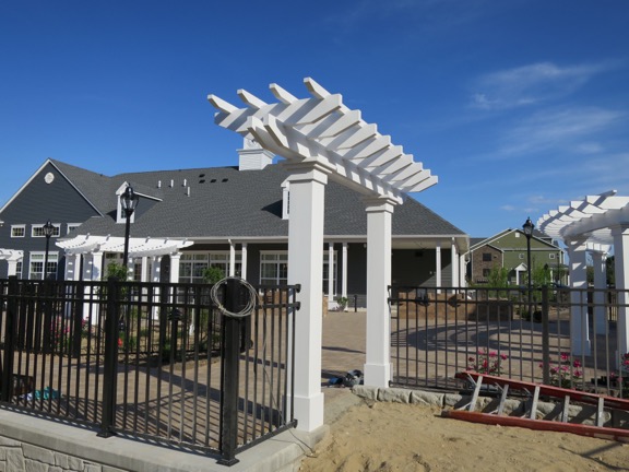 commercial pergola.